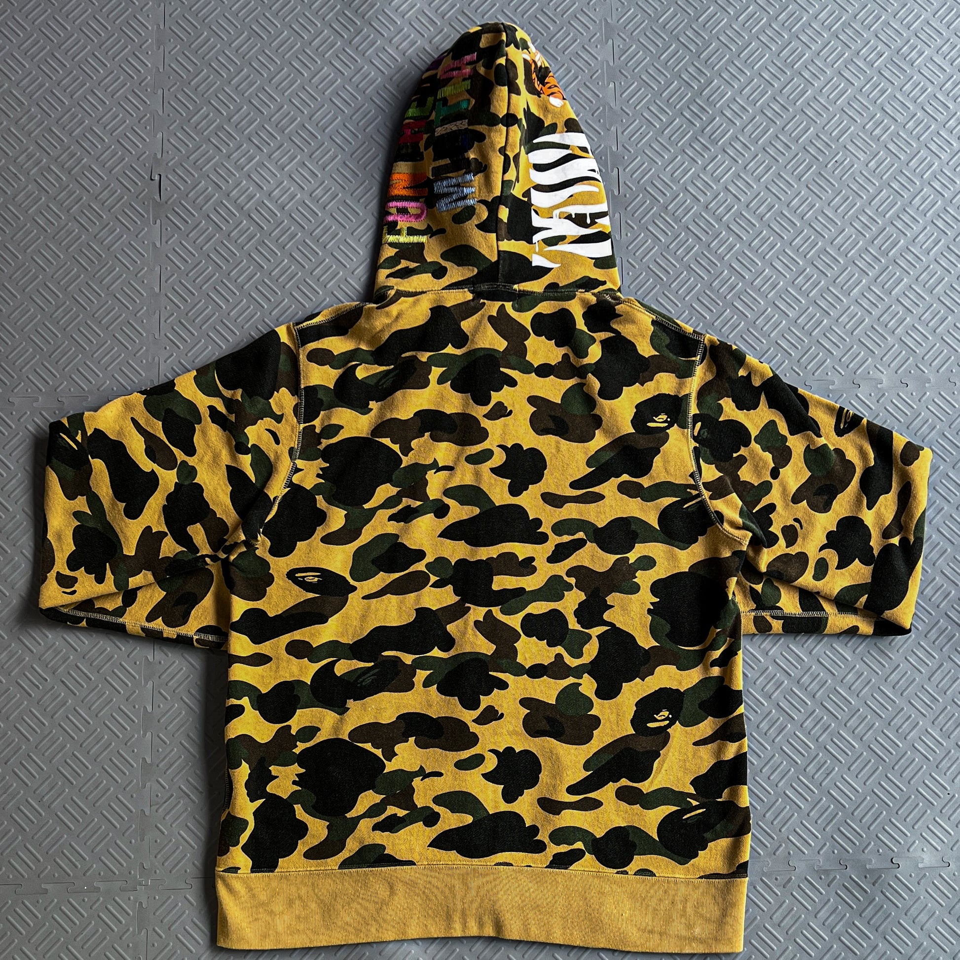 Bape 1st Camo Tiger Zip Up (XL)