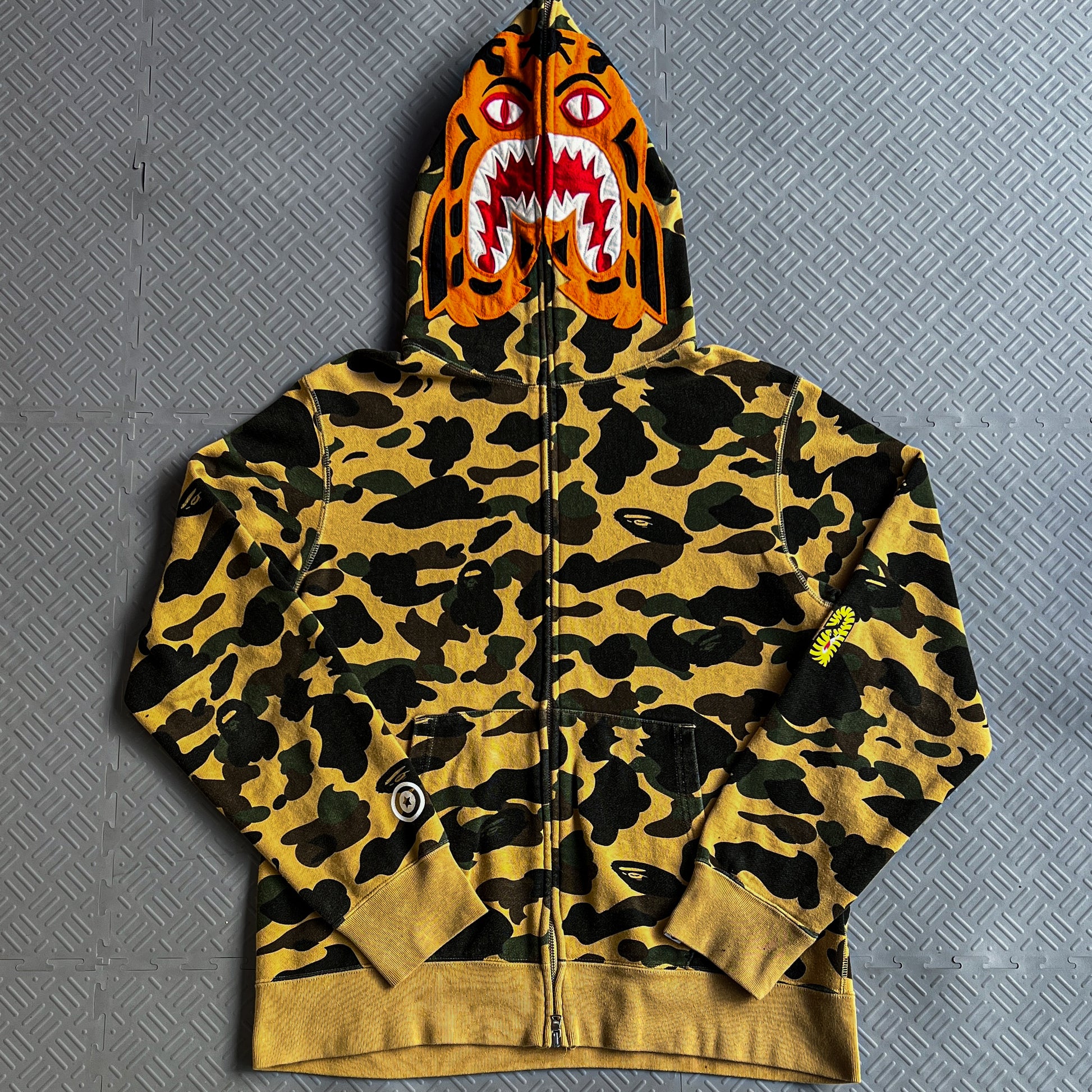 Bape 1st Camo Tiger Zip Up (XL)
