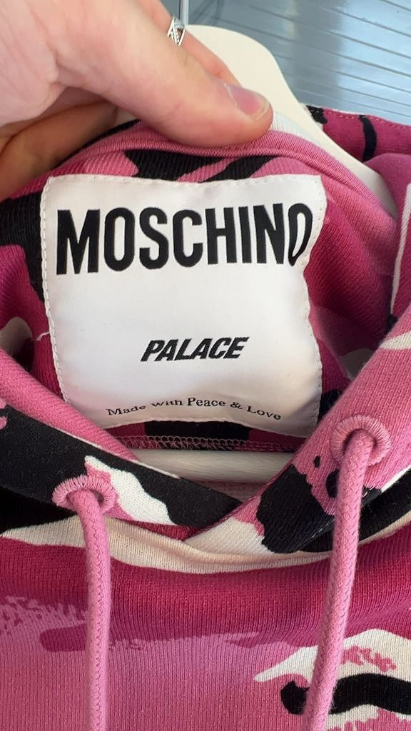 Palace x Moschino Hoodie (XS)