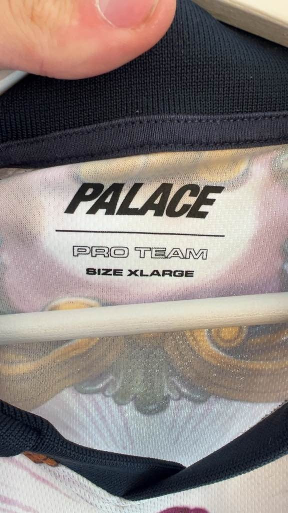 FW23 Palace Holy Grail Jersey (XL)