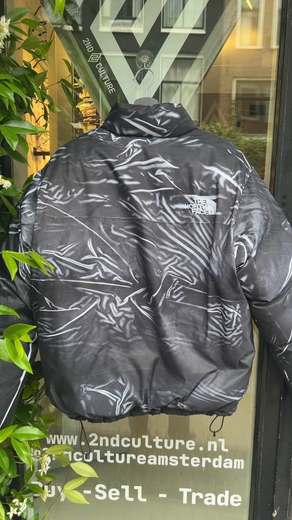 Supreme x The North Face Printed Nuptse Trompe L'oeil Jacket (M)