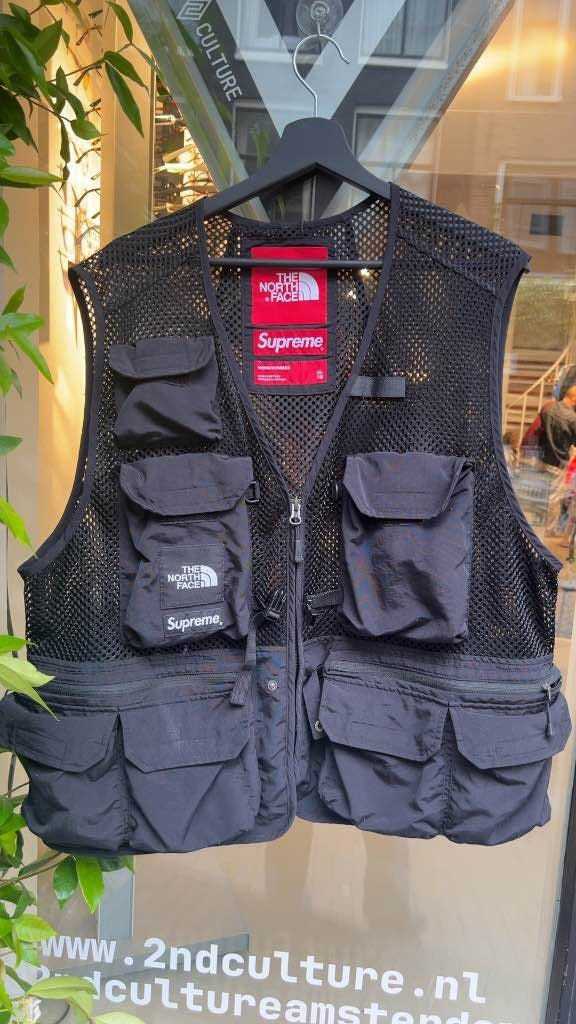 SS22 Supreme x North Face Cargo Vest (XL)
