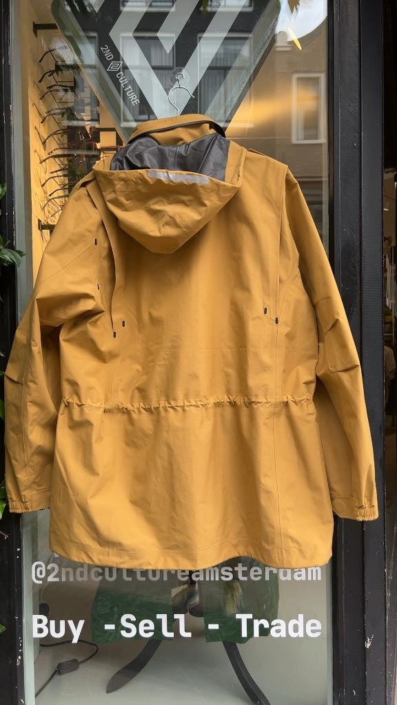 Nike Goretex Jacket Sand (L)