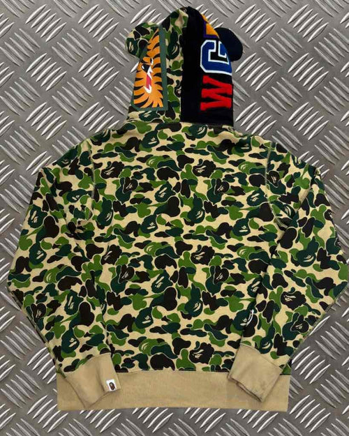 Bape x Medicom Bearbrick Shark Hoodie (L)