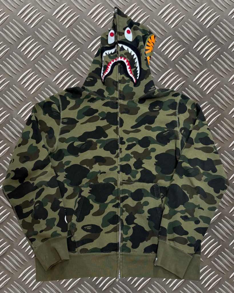 Bape Shark Hoodie Camo (XL)