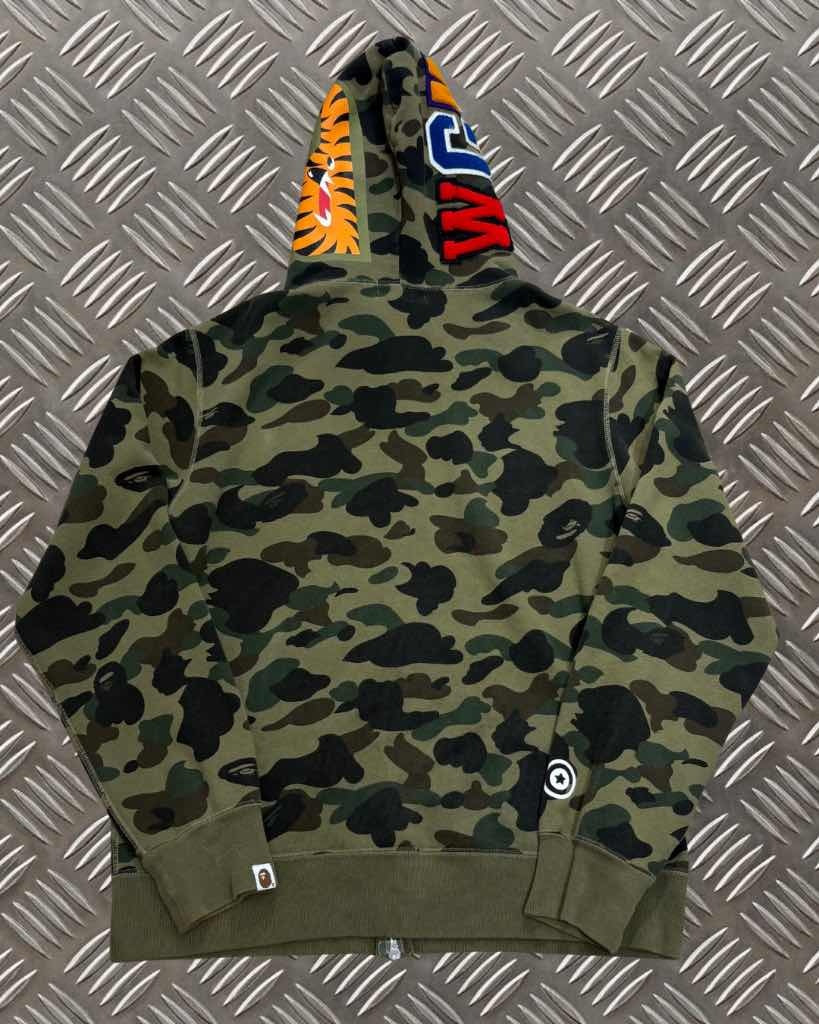 Bape Shark Hoodie Camo (XL)