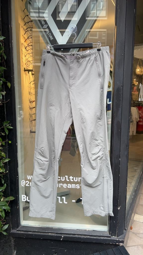 Vintage 2000's Nike ACG Pants (L)