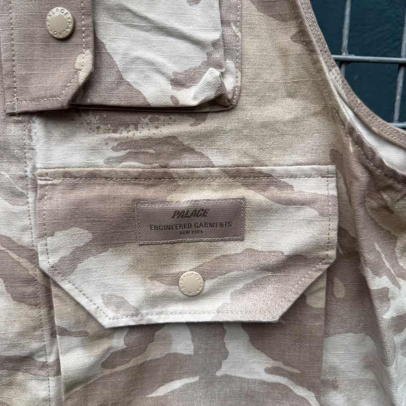 SS25 Palace x Engineered Garments Hooded Ripstop Vest NWT (L)