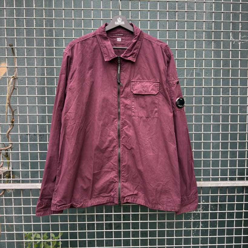 C.P. Company Organic Gabardine Lens Overshirt Bordauxred (XL)