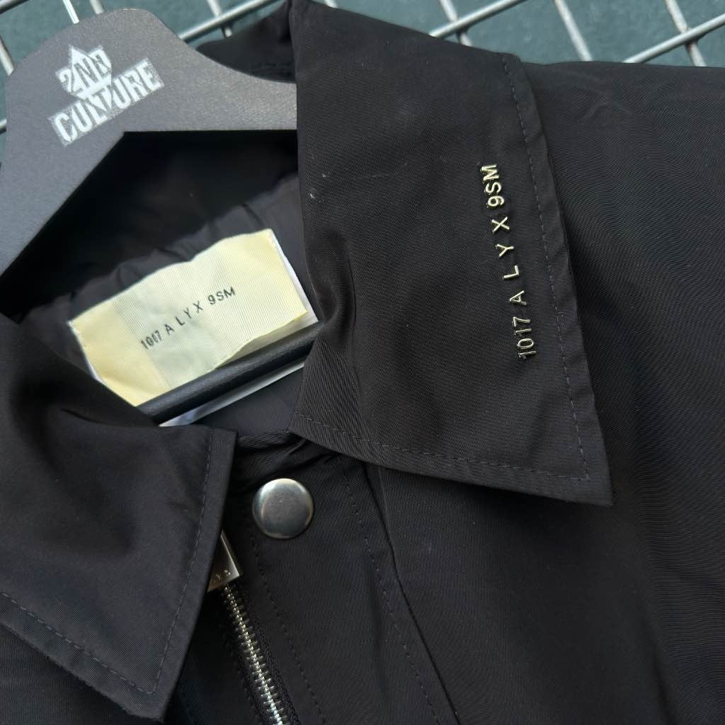 1017 ALYX 9SM Flight Padded Boxy Shell Bomber Jacket (M)
