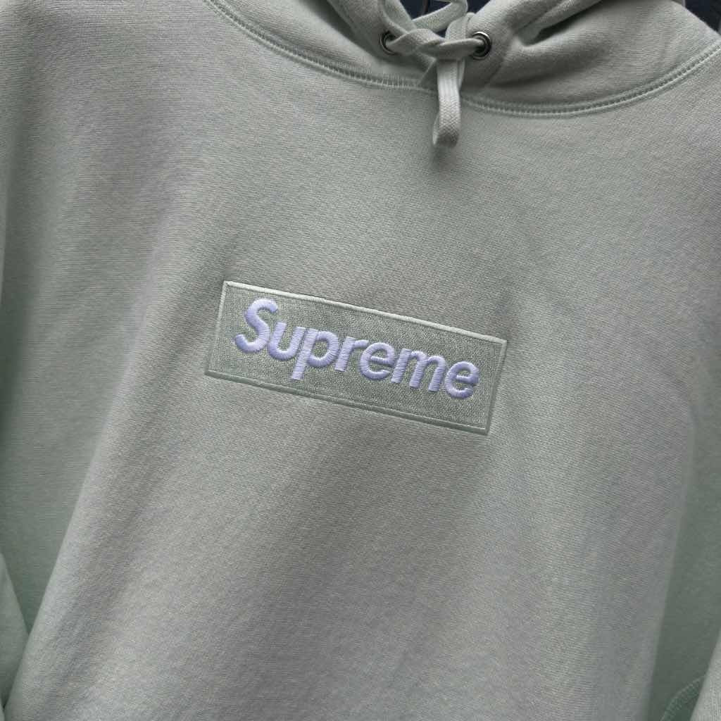 FW23 Supreme Box Logo Hooded Sweatshirt Mint Green (M)