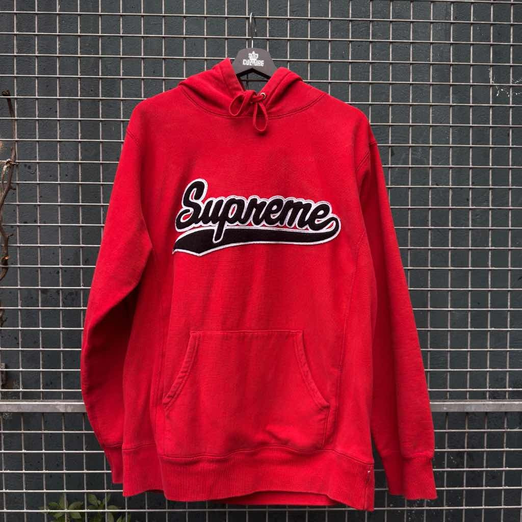 FW25 Supreme Chenille Script Hooded Sweatshirt Red (M)