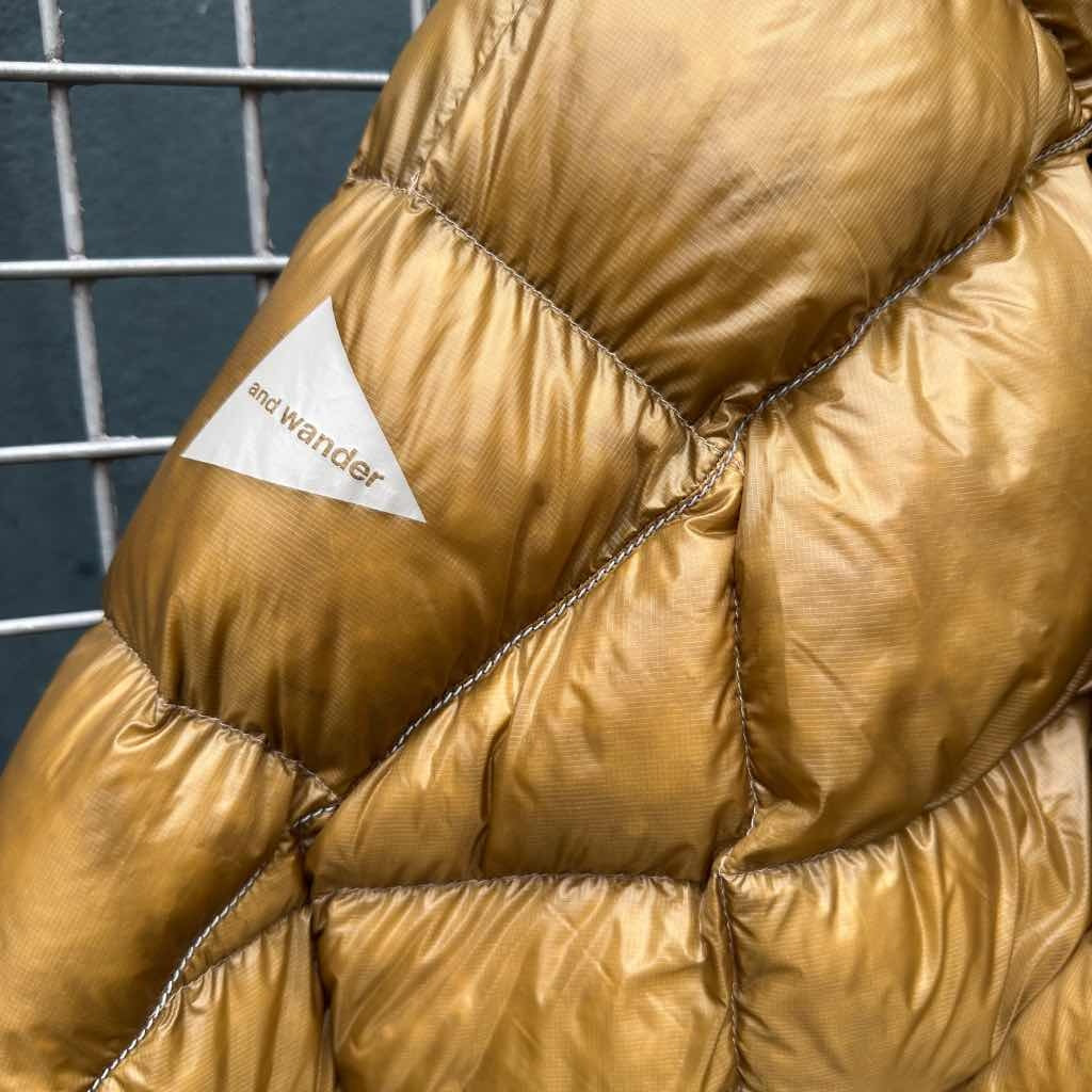 And Wander Gold Pertex Daimond Quilted Jacket NWT (L)