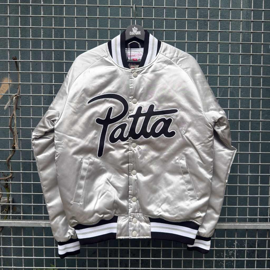 Patta x Mitchell Ness Classic Satin Bomber Silver Jacket (M)