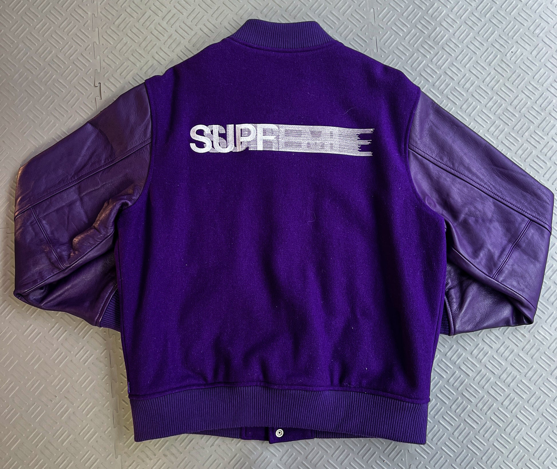 FW18 Supreme Motion Logo Varsity Jacket (L)
