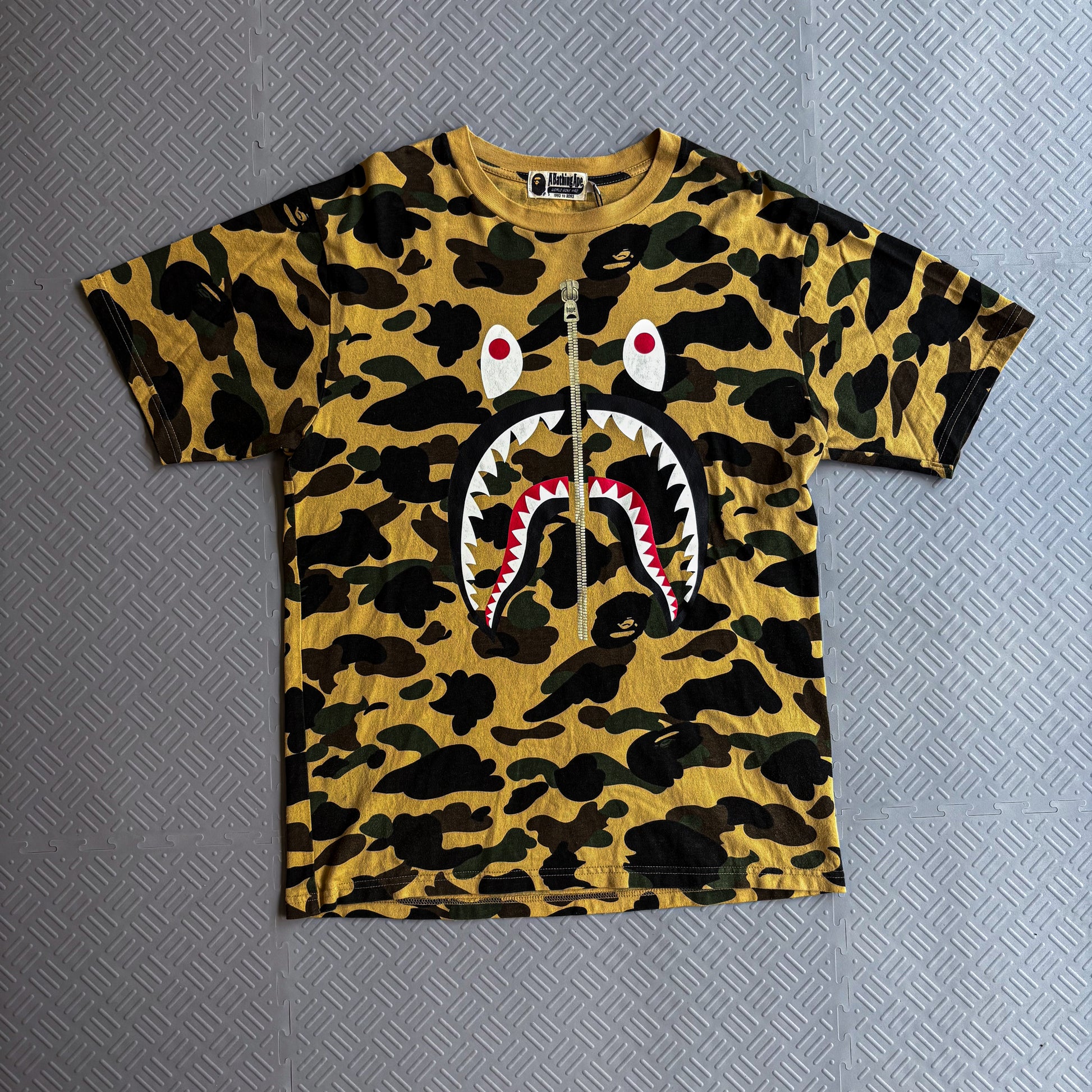 Bape Camo Shark Tee (L)