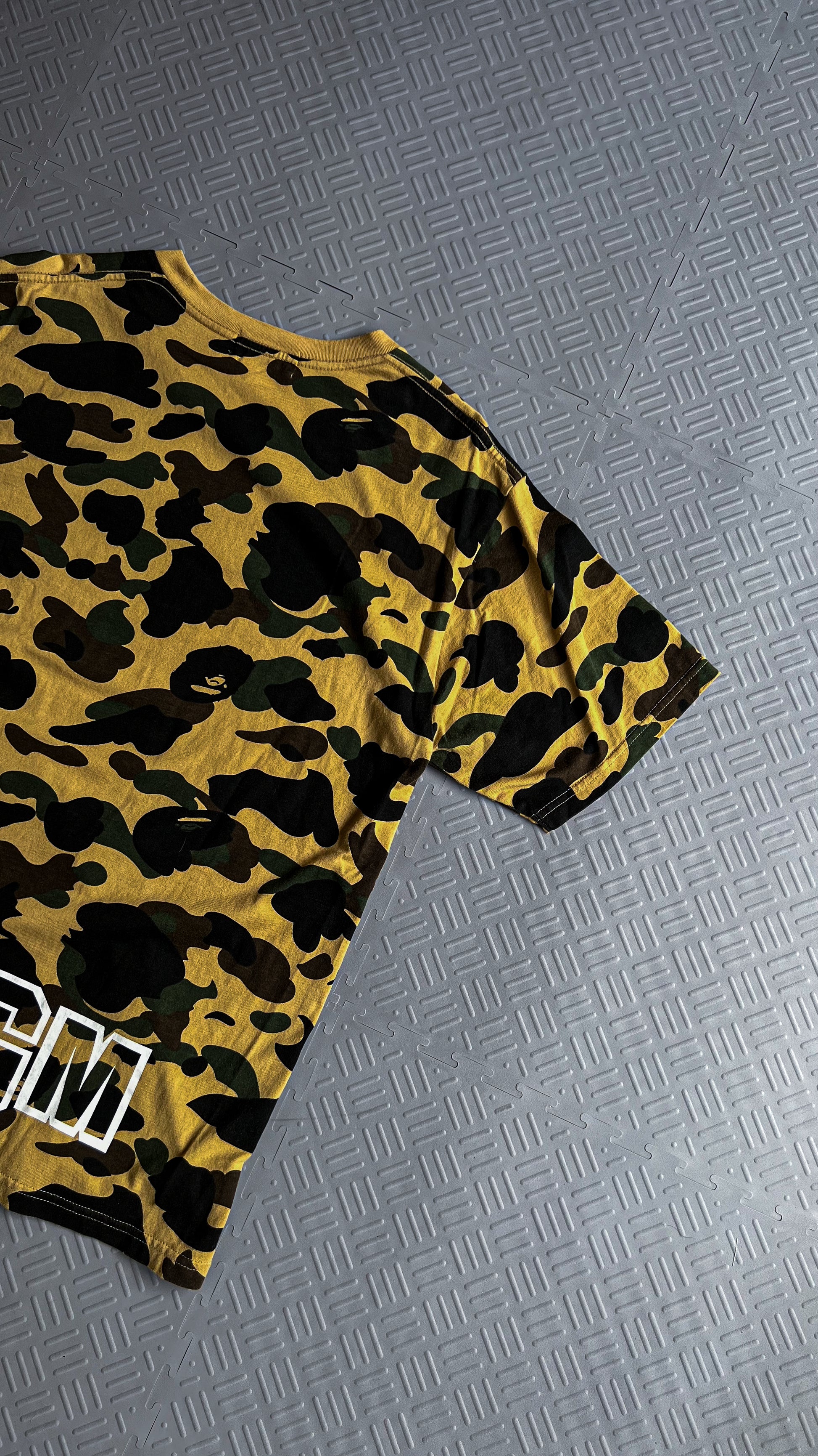 Bape Camo Shark Tee (L)