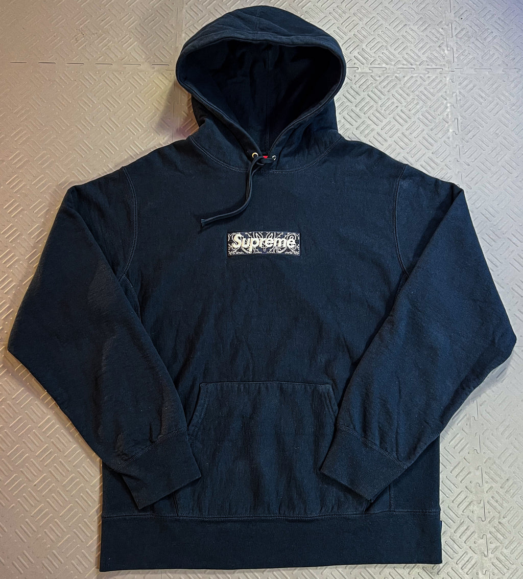 FW19 Supreme Bandana Box Logo Hoodie Navy (L)