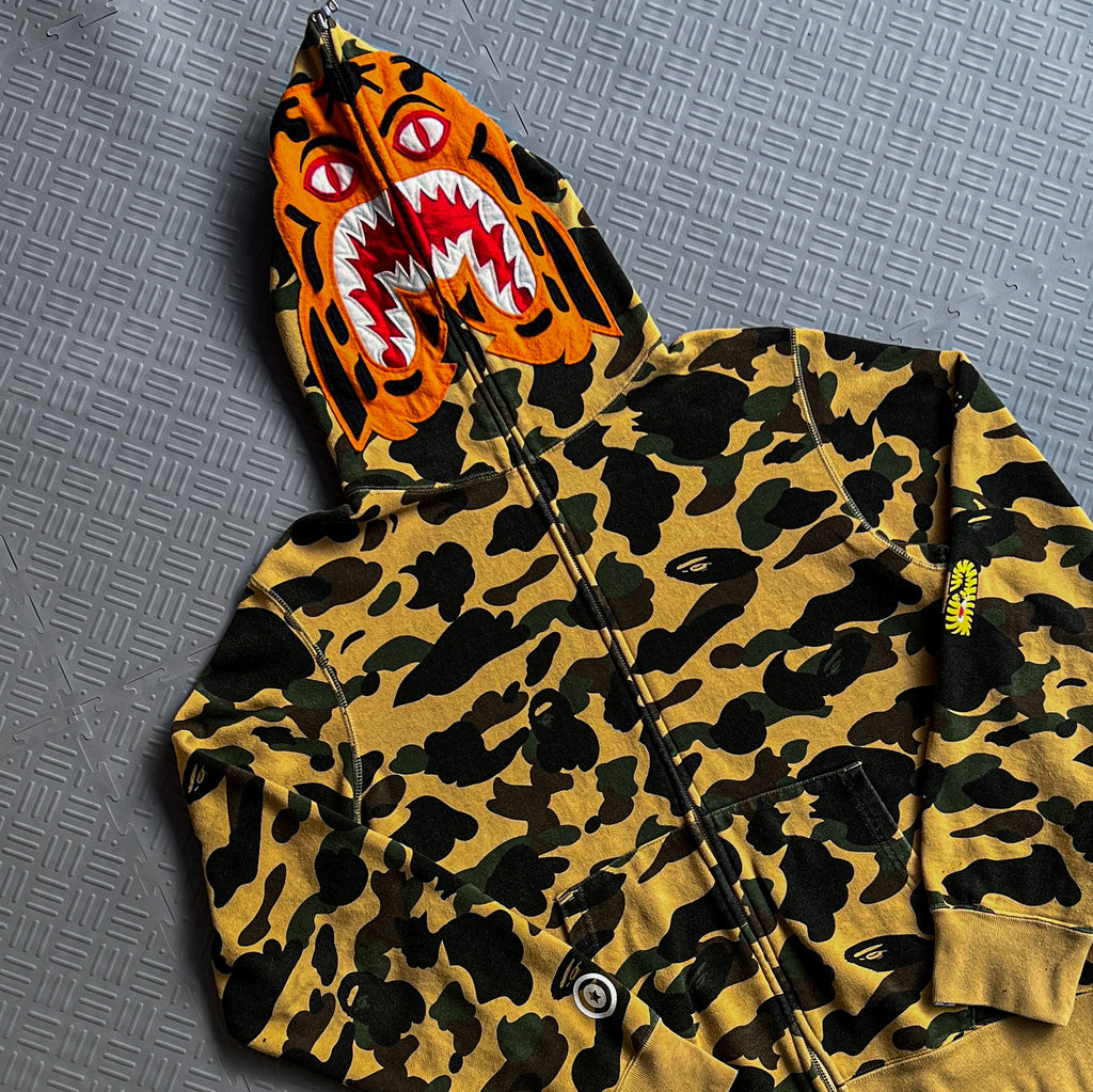 Bape 1st Camo Tiger Zip Up (XL)