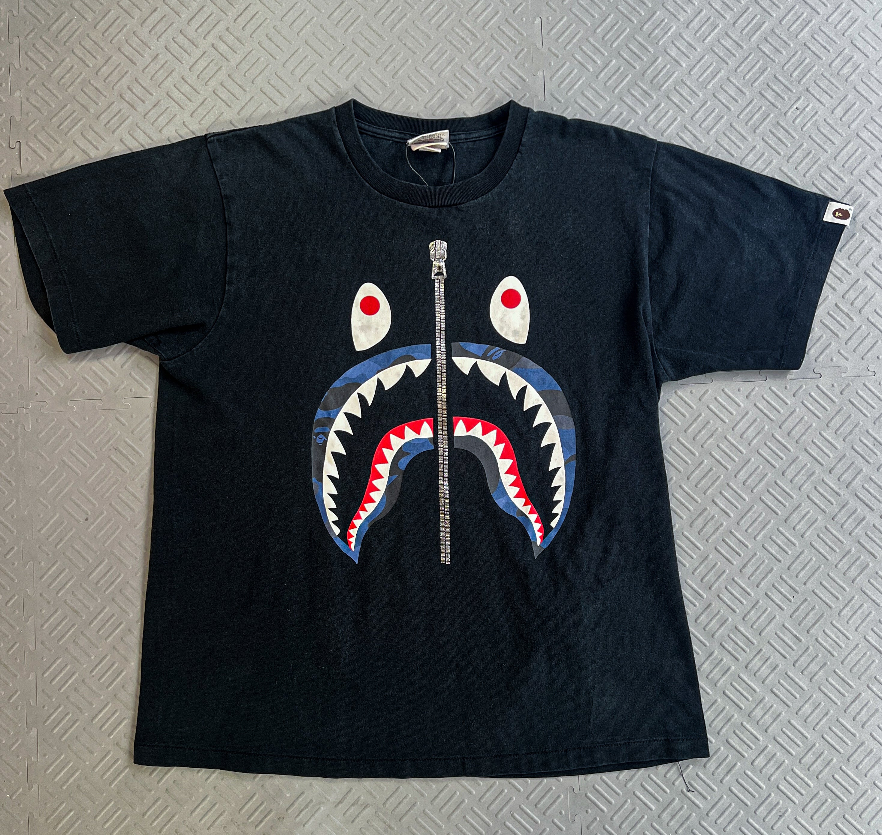 Bape Shark Zipper Tee (M)