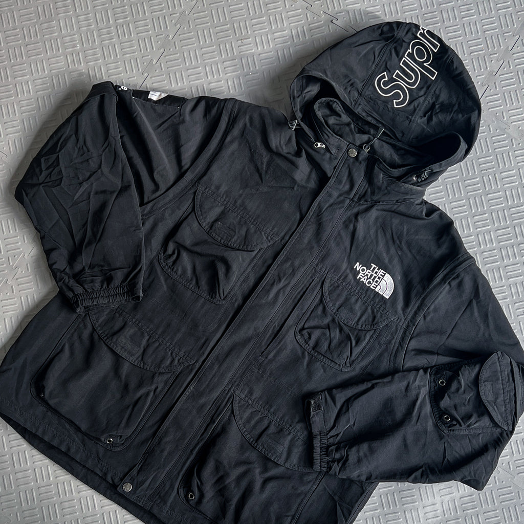 SS22 Supreme x TNF Trekking Convertible Jacket (XL)