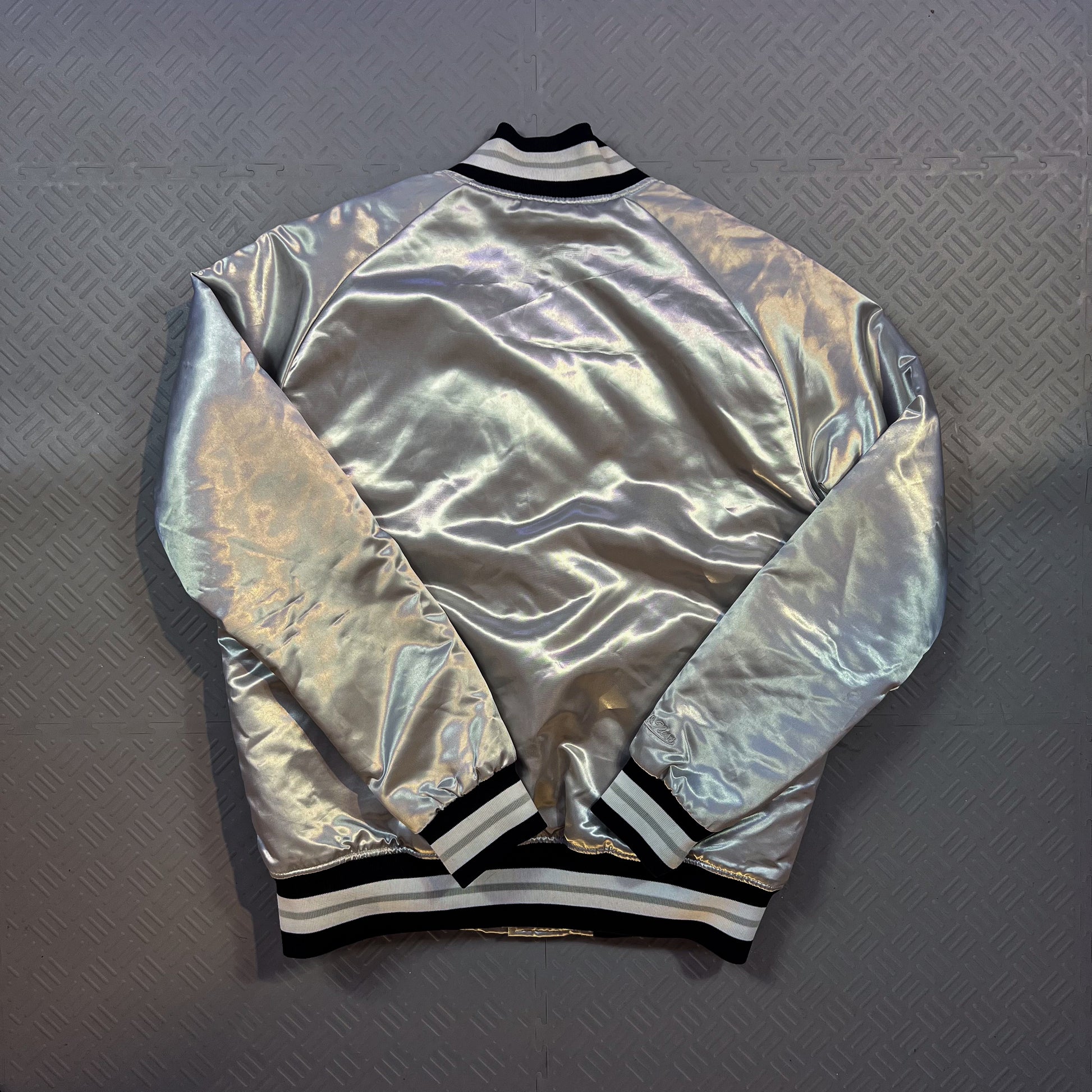 Patta x Mitchell Ness Satin Bomber Jacket (L)