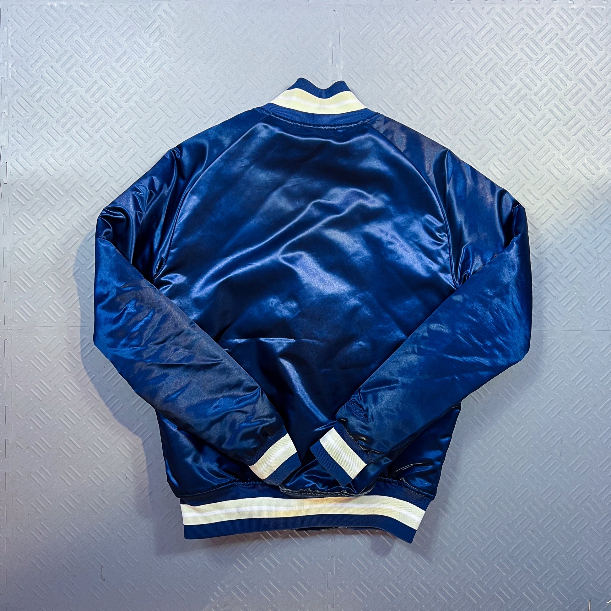 Patta x Mitchell Ness Friends and Family Jacket (S)