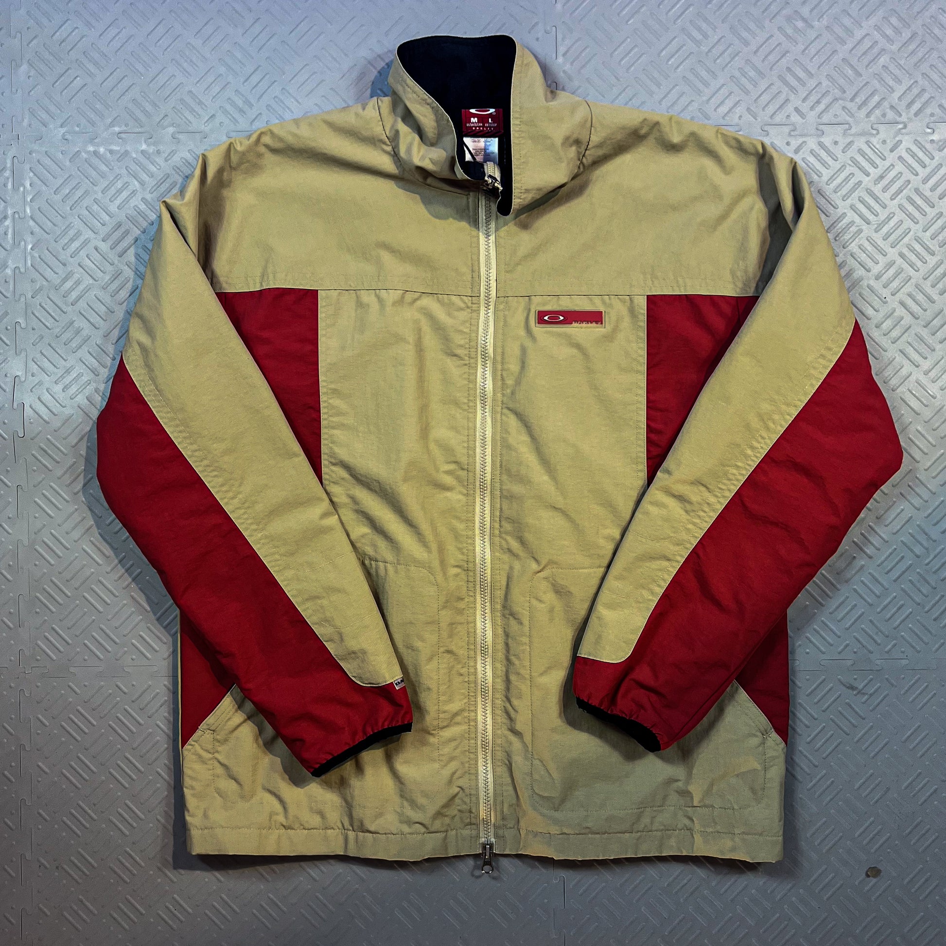 Vintage 2000's Oakley Jacket Beige Red (M)