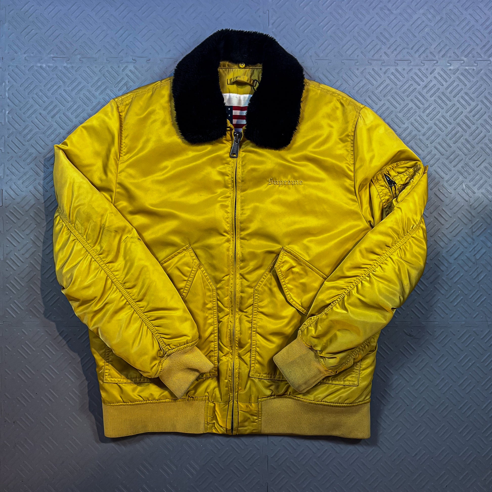 Supreme Tanker MA1 Jacket FW15 (L)