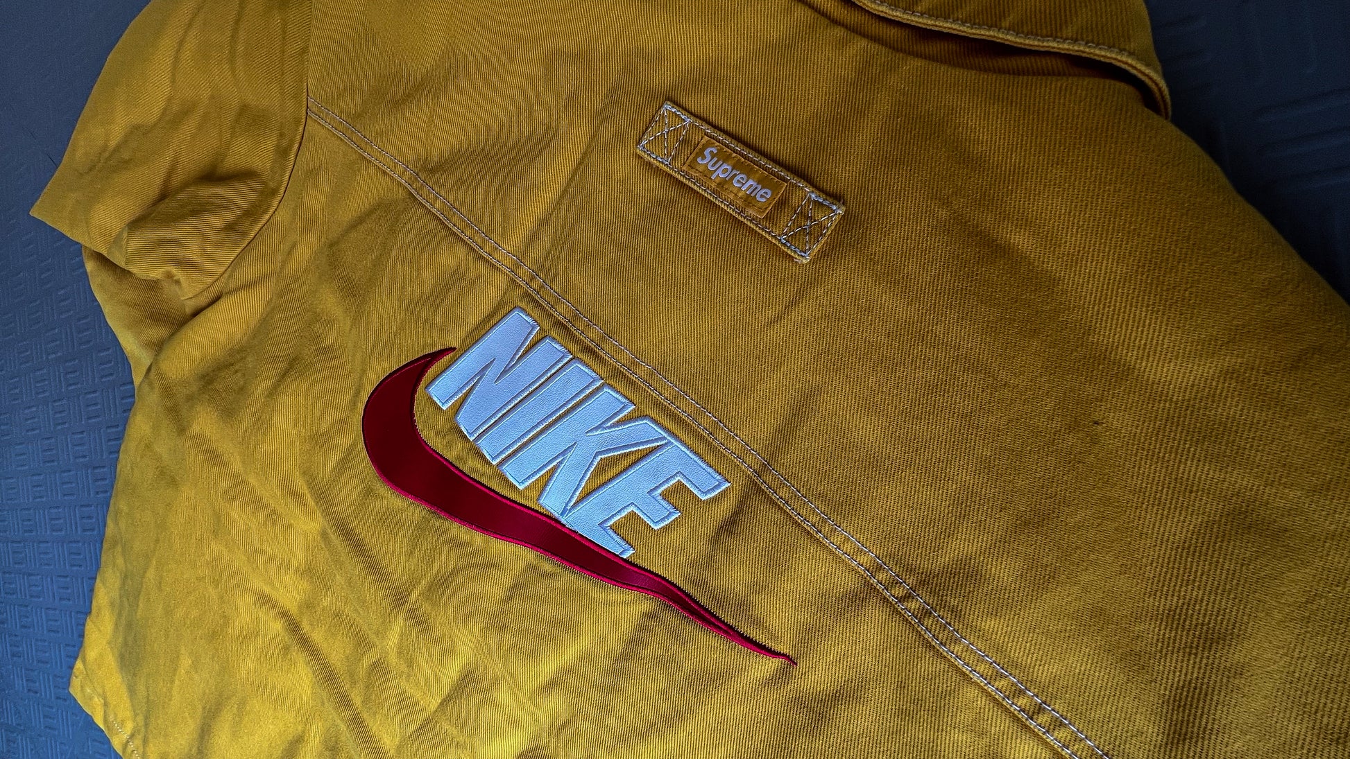 2018 Supreme x Nike Yellow Double Zip Workwear Jacket NWT (S)