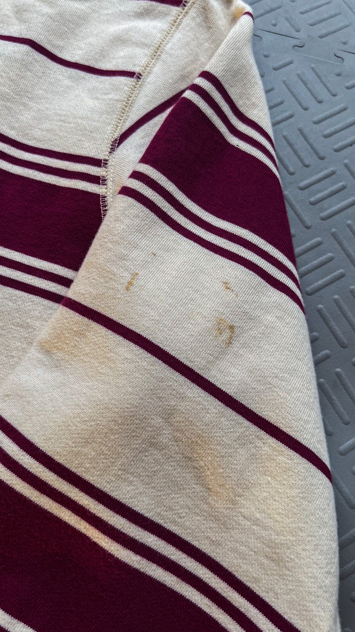 FW16 Supreme Striped Classic Logo Hoodie (L)