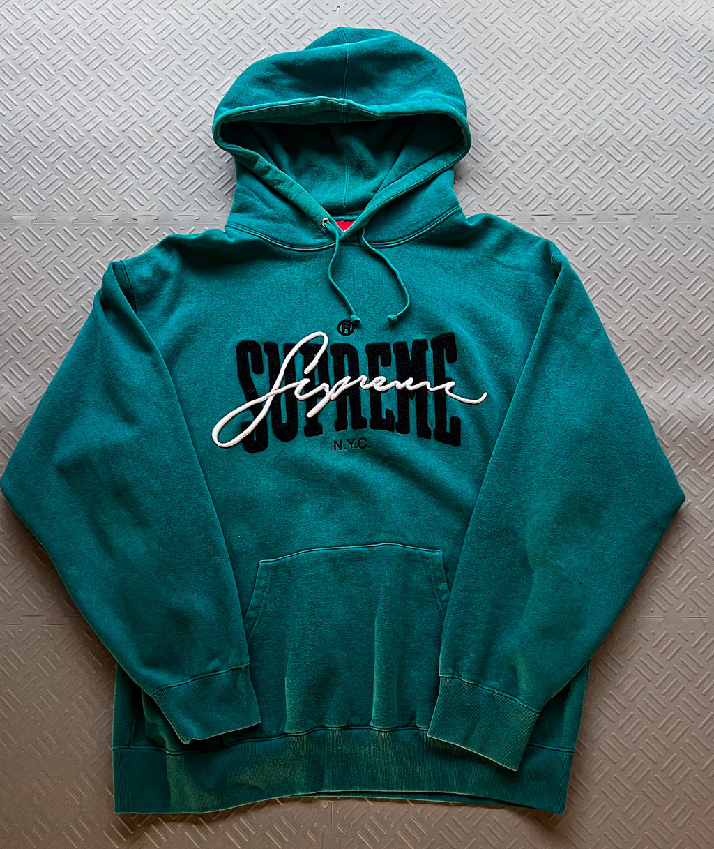 SS22 Supreme Embroidered Chenille Hoodie (L)