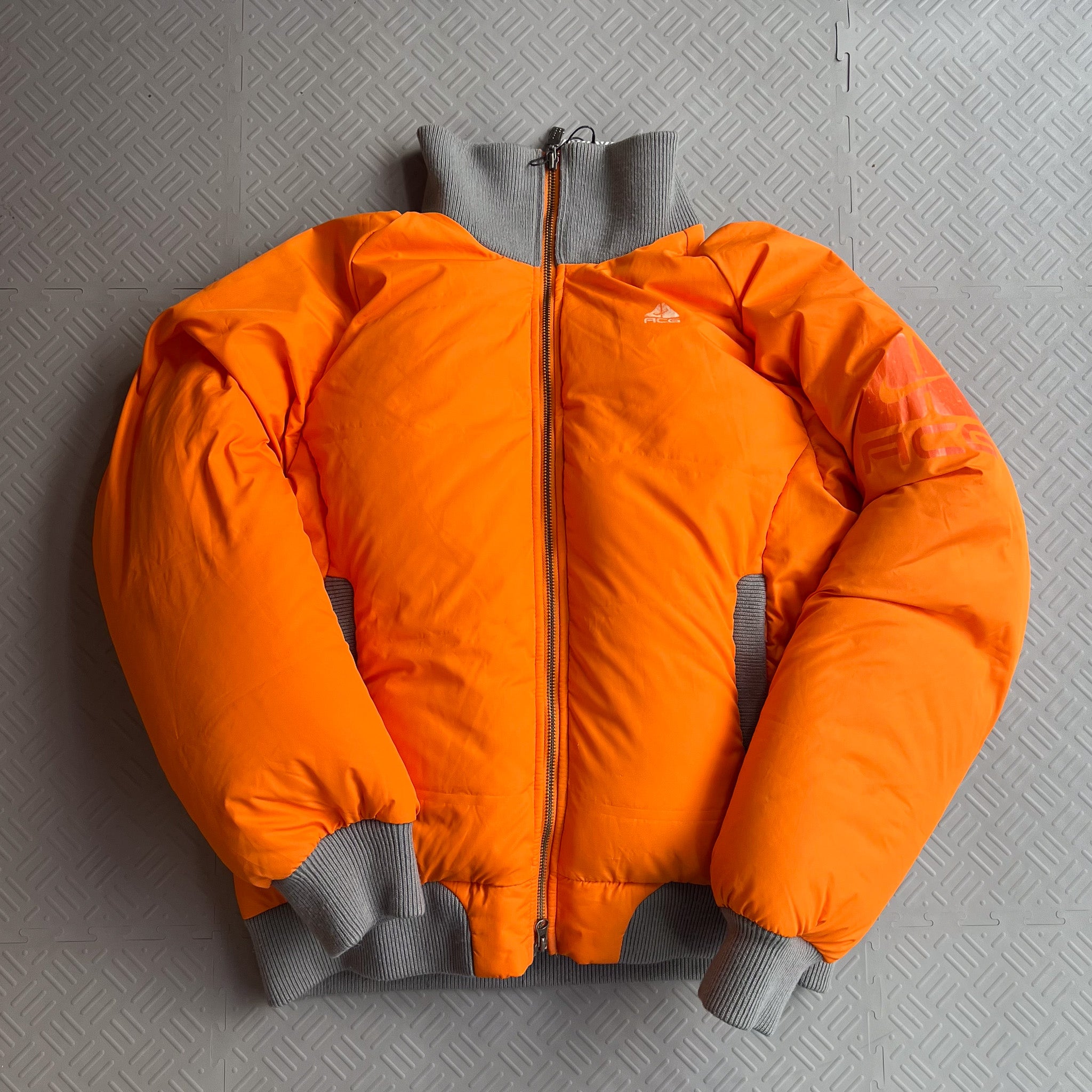 Nike ACG Puffer Jacket (L)