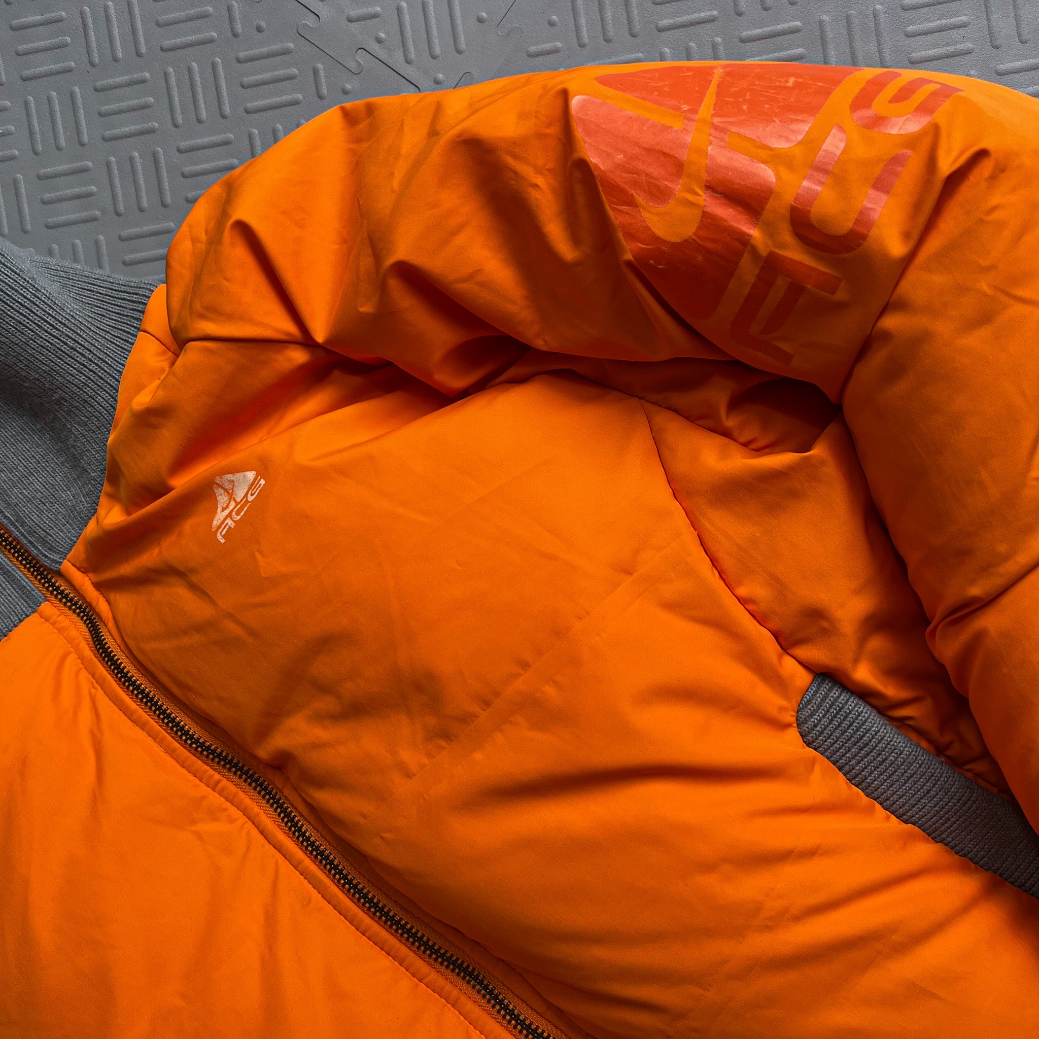 Nike ACG Puffer Jacket (L)