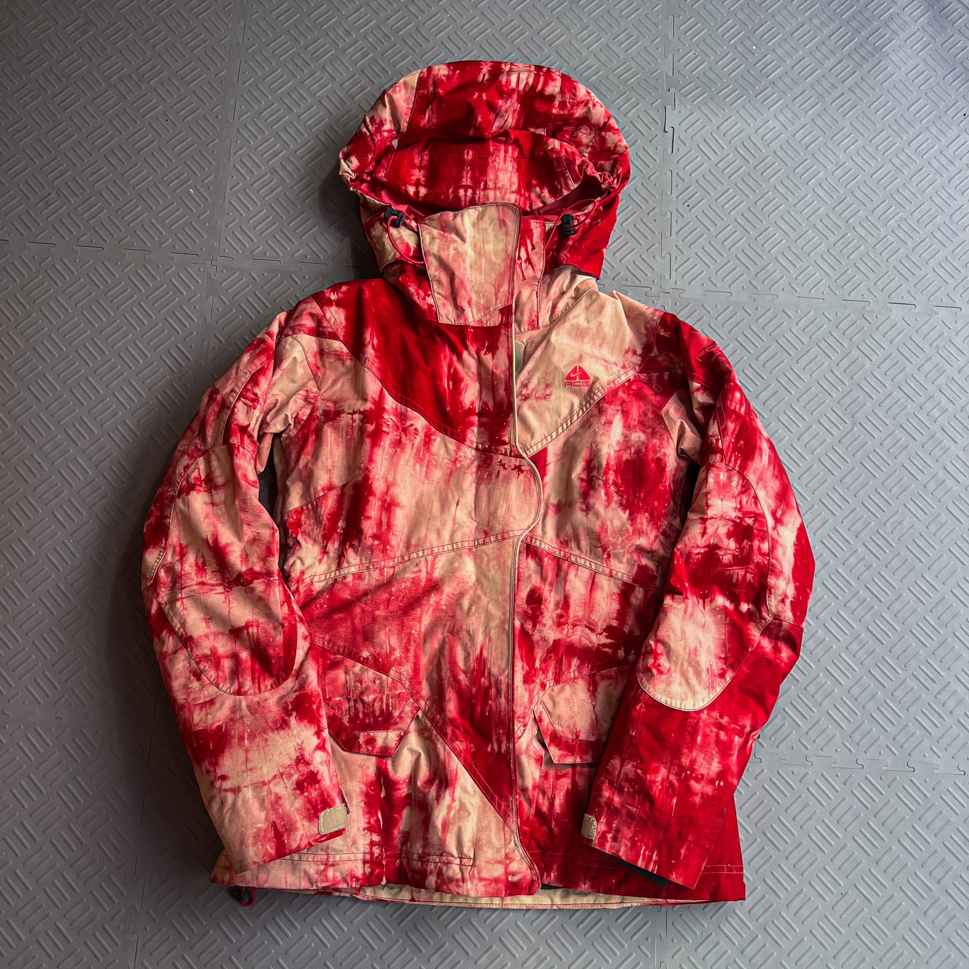 Vintage 2000's Nike ACG Pink Jacket (S)