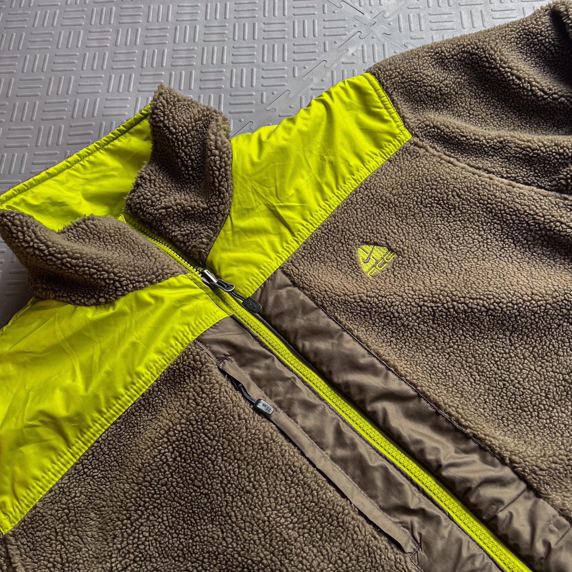 Nike ACG Reversible Fleece/Jacket (XL)