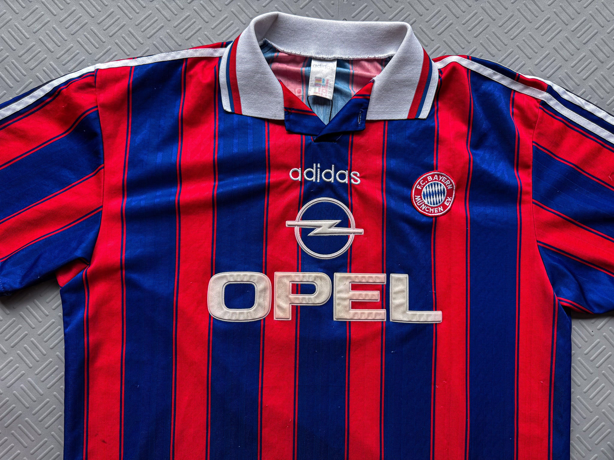 95-97s adidas Bayern München game shirt 1995-97 FC Bayern Adidas Shirt Helmer (XL) – 2nd Culture