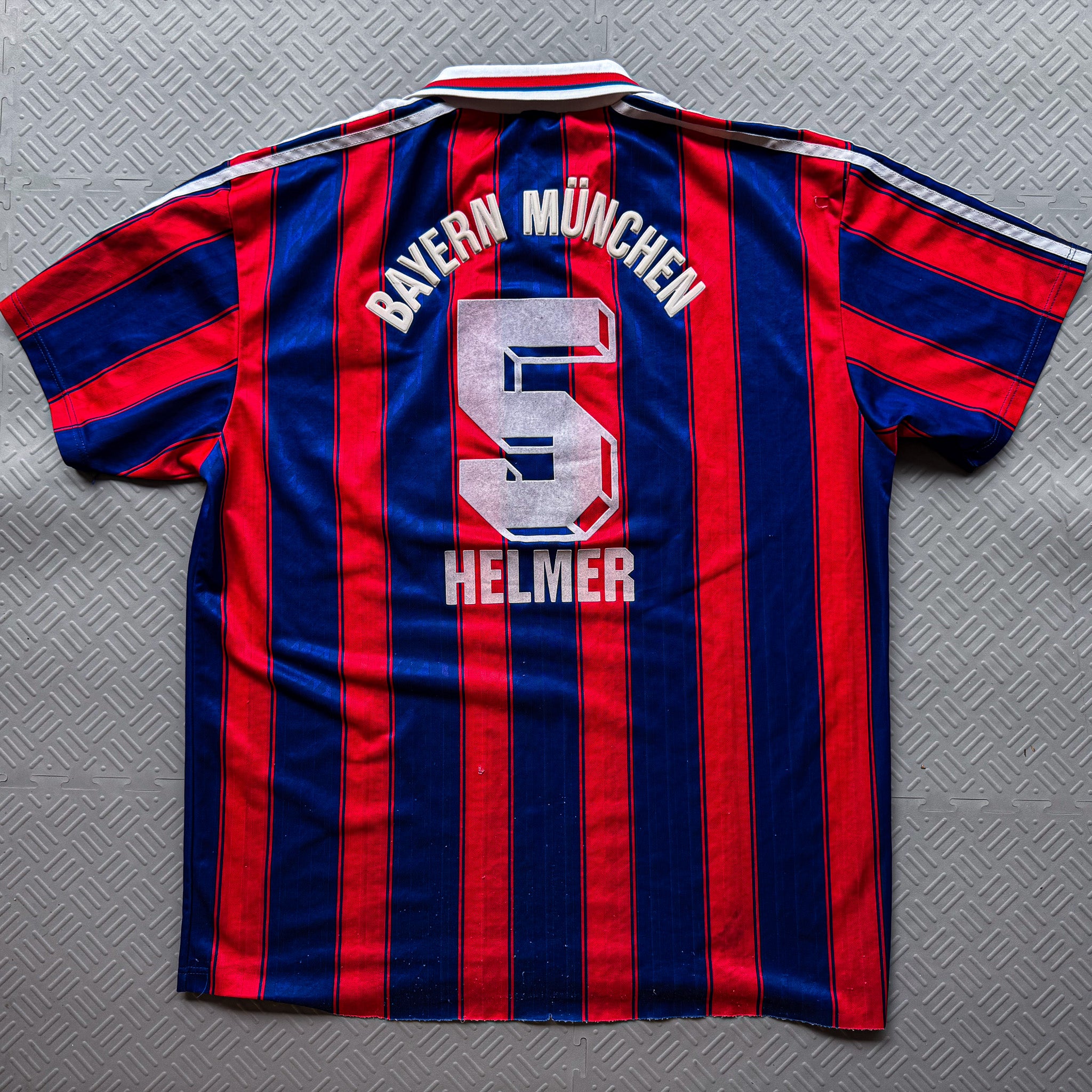 1995-97 FC Bayern Adidas Away Shirt Helmer (XL)