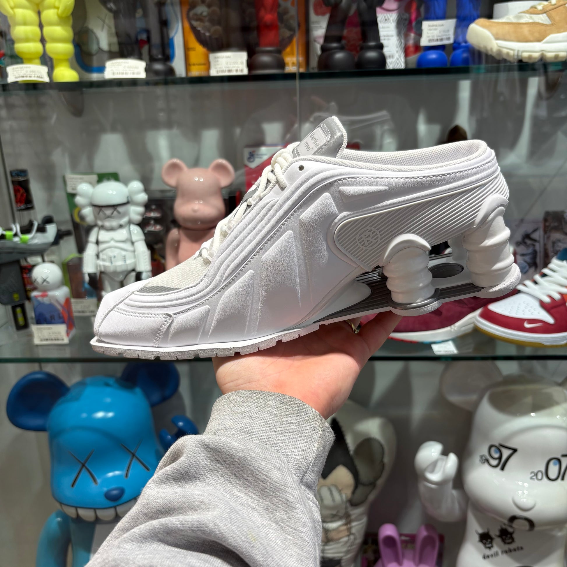 Nike Shox MR4 x Martine Rose (EU43)