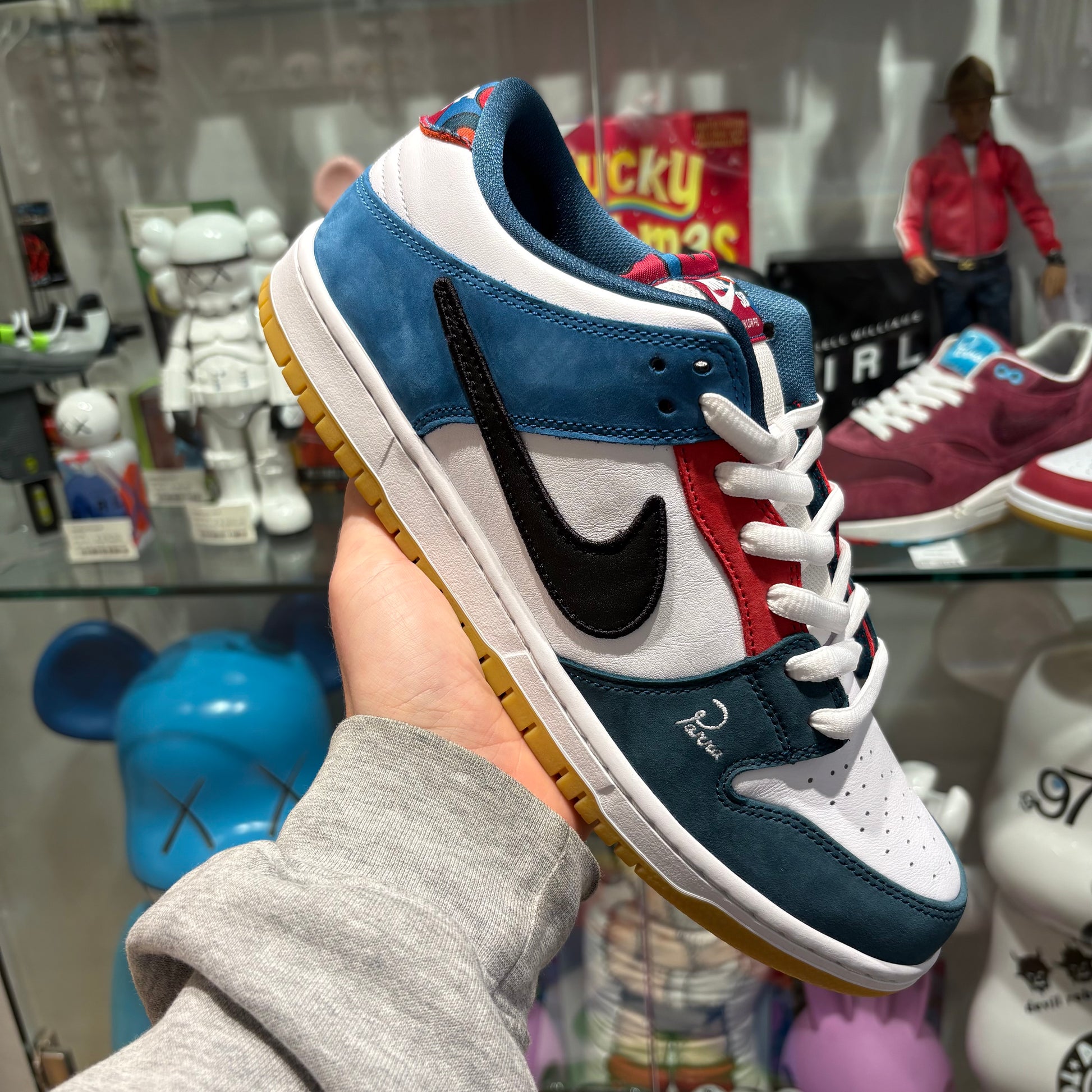 Nike SB Dunk Low x Parra Friends and Family (EU44.5)