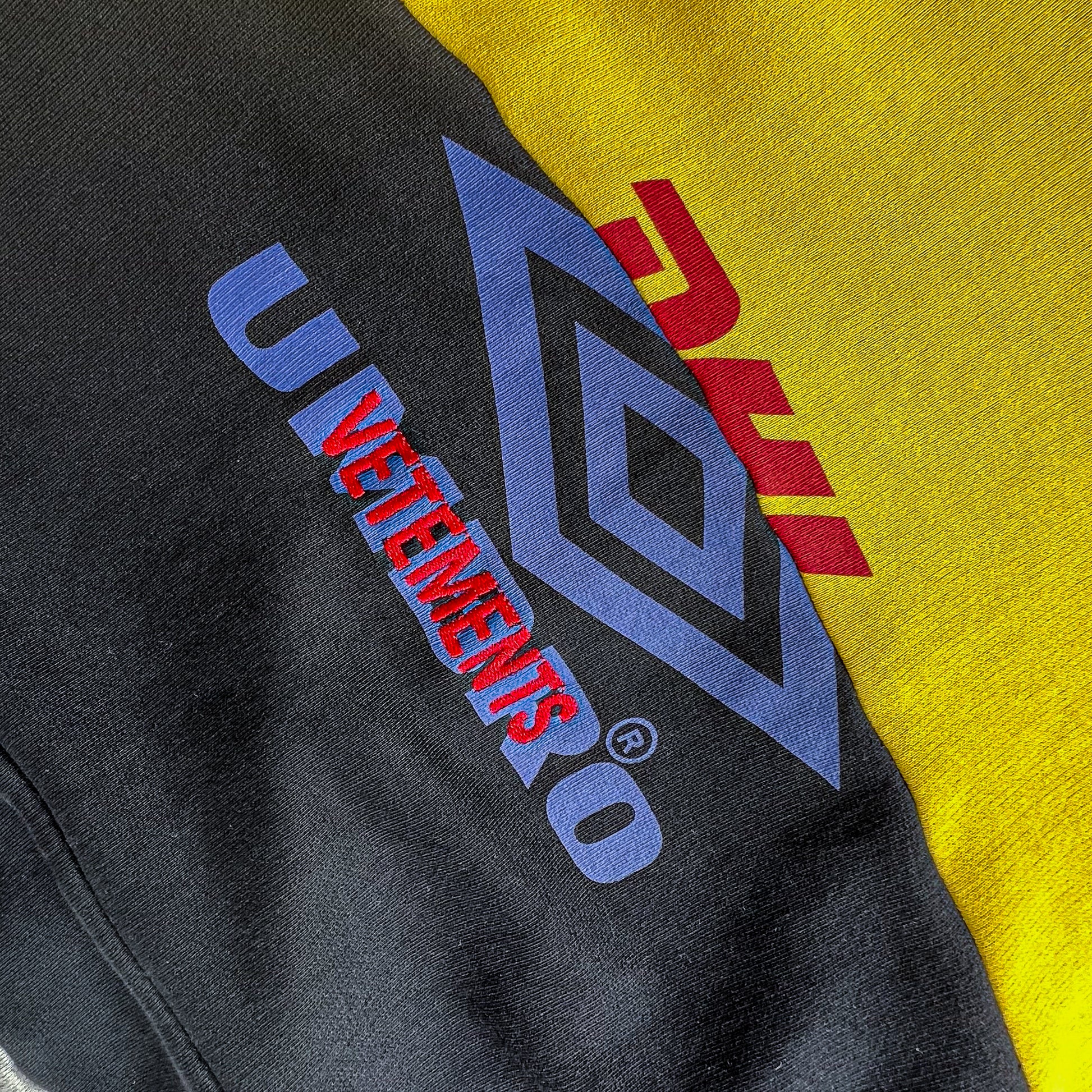Vetements DHL Hoodie (S)