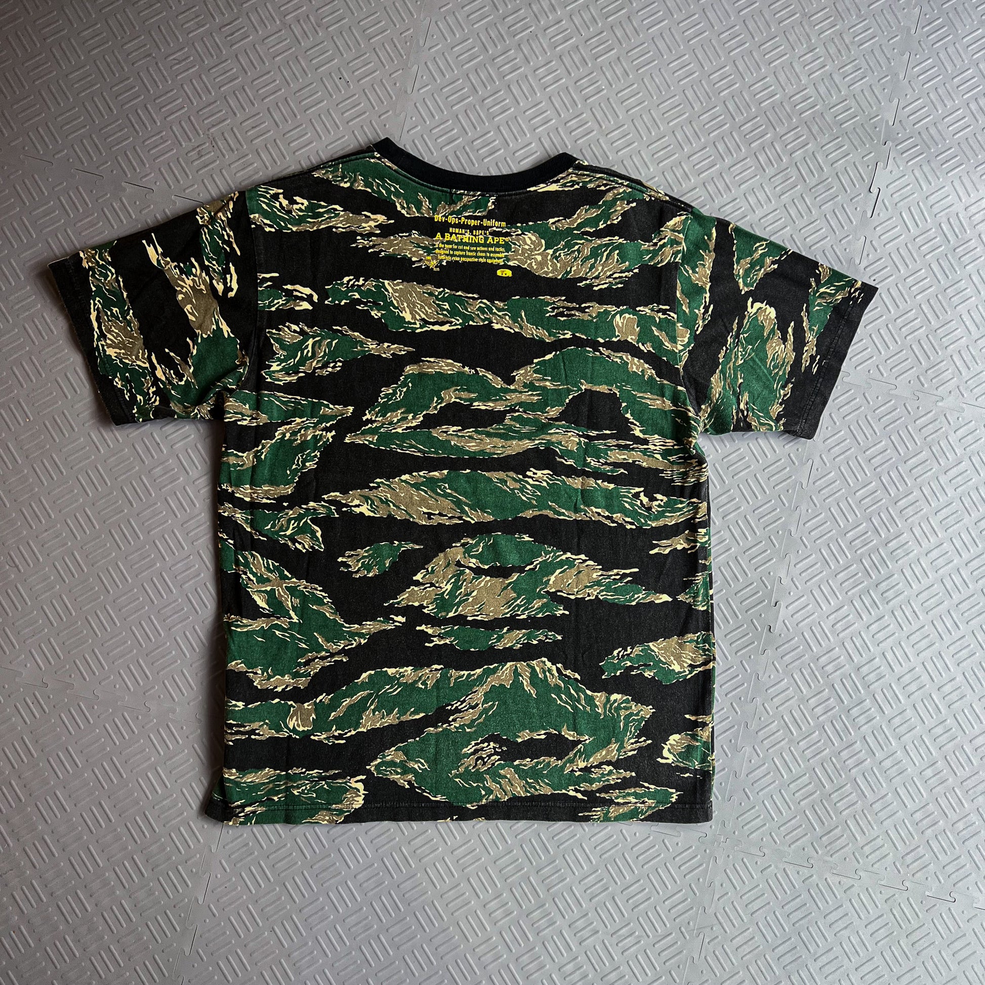 Bape Tiger Camo Tee (M)